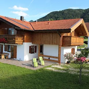 Bauernhof Schneiderhof Urlaub Auf Dem Bauernhof, Bernau am Chiemsee